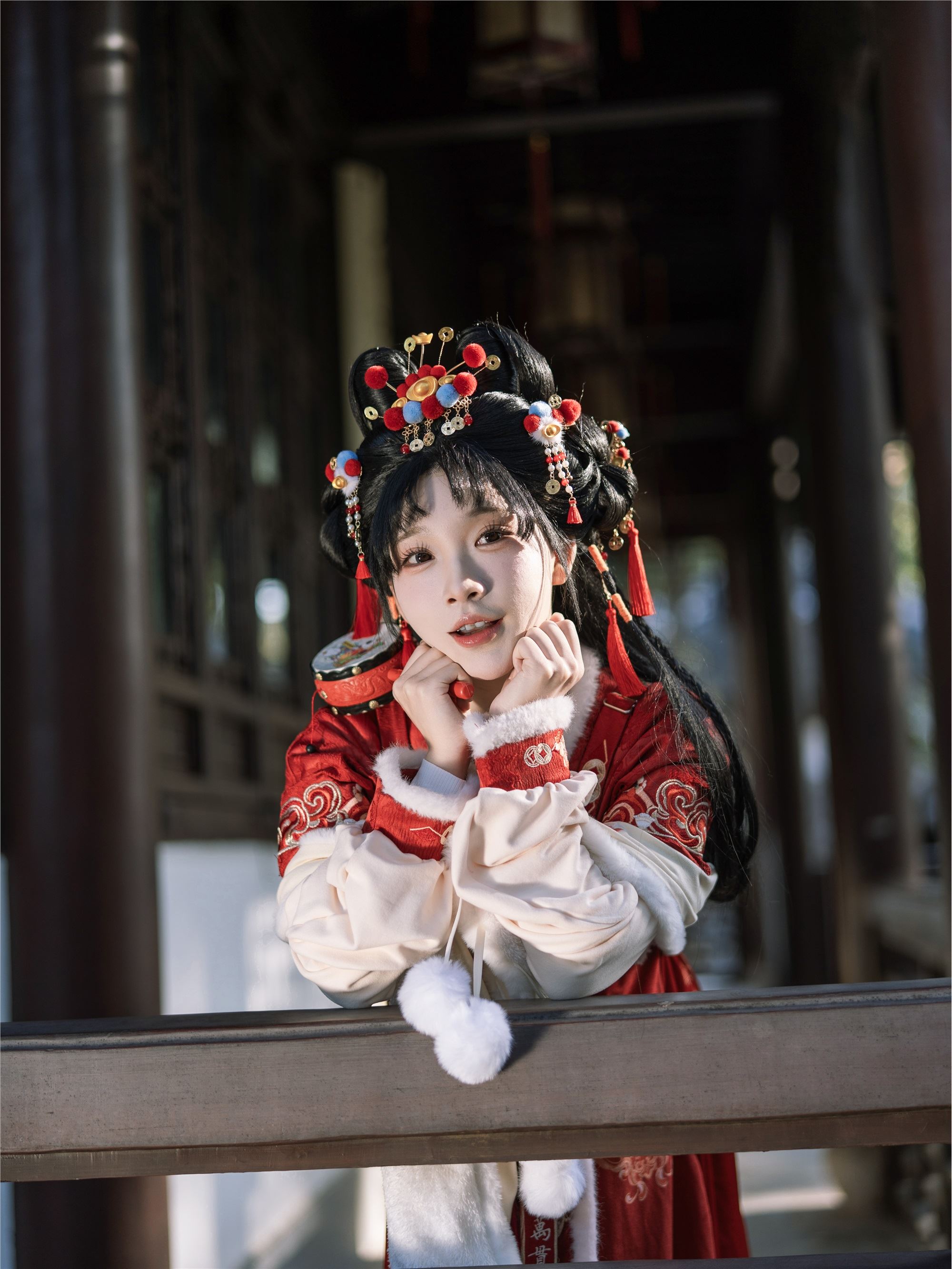 YITUYU艺图语 2025.01.31 红红火火迎新年 一只小羊